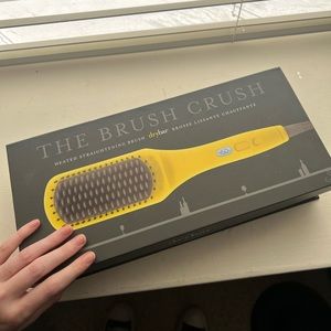 Drybar The Brush Crush